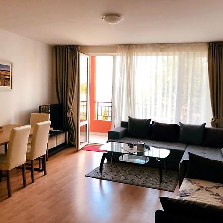 Beautiful Apartment Right By The Sea, Sveti Vlas Eksteriør bilde