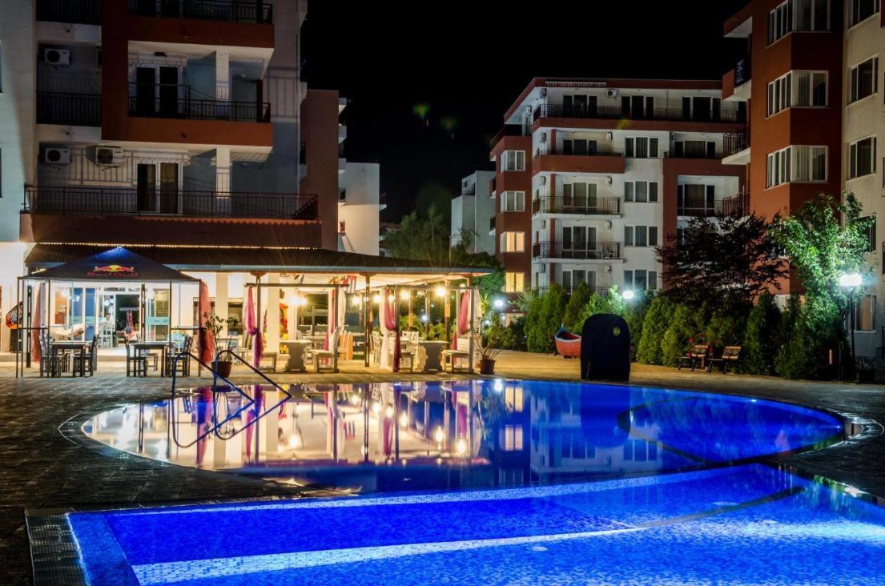 Beautiful Apartment Right By The Sea, Sveti Vlas Eksteriør bilde