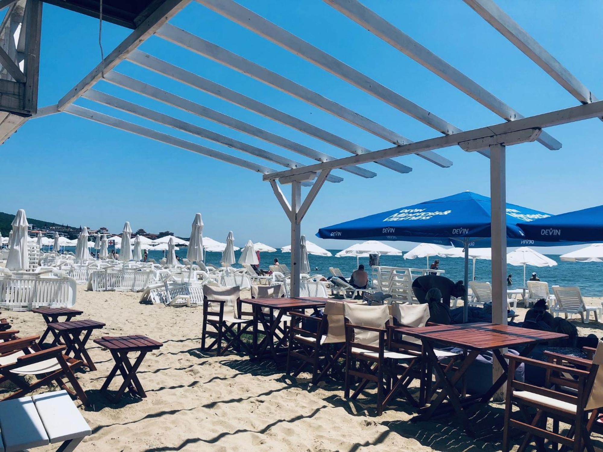 Beautiful Apartment Right By The Sea, Sveti Vlas Eksteriør bilde